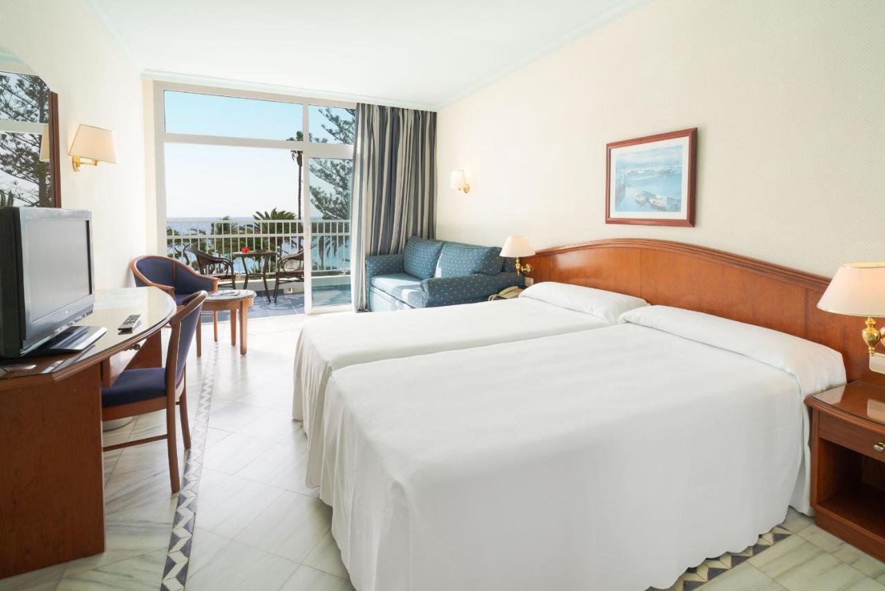 Vik Hotel San Antonio Пуерто-дель-Кармен Екстер'єр фото
